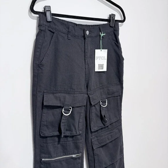 PTCL Black Cargo Pants Utility Pockets D-Ring‎ Detail Women's Size 28 NEW - Picture 2 of 8